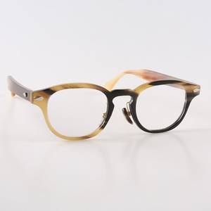 Monture de lunettes optiques classique en corne faite à la main - Product Image 4