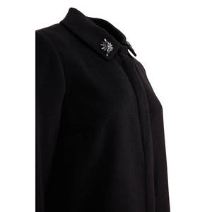 Gabardina Vintage para Mujer con Cuello Bordado y Ribete de Piel Sintética - Product Image 3