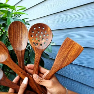 Compra utensilios de cocina de madera al mejor precio en India Vendo juego de cuencos hecho en India Incluye juego de servidor de ensalada de madera - Product Image 4