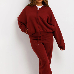 เสื้อแขนยาวสวมใส่สบายและกางเกงเข้าชุดสำหรับใส่ในชีวิตประจำวัน ปี 2026 ชุดวอร์มผ้าฟลีซคุณภาพสูงสำหรับผู้หญิงพร้อมผ้าเนื้อเรียบ - Product Image 4