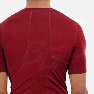T-shirt de sport personnalisé de qualité supérieure, léger, respirant, tricoté, anti-transpiration, coupe ajustée, pour la gym, l'entraînement et la course à pied - Product Image 4