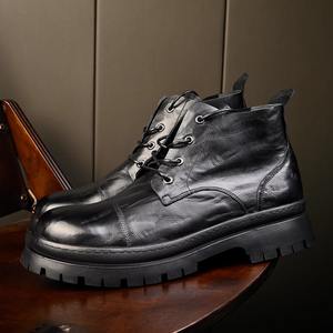 Bottines classiques en daim avec semelle antidérapante et semelle intérieure rembourrée pour femmes, idéales pour le bureau et les réunions professionnelles - Product Image 4