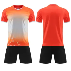 Venta al por mayor de calidad superior Fabricación de fábrica Ropa deportiva Uniforme de fútbol de color personalizado Uniforme de fútbol de alta calidad para adultos Unisex - Product Image 1
