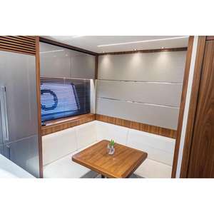 เรือยอชท์ Sunseeker Predator 74 ปี 2020 มือสอง หรูหรา ทำจากไฟเบอร์กลาส ใช้เครื่องยนต์แก๊ส ความเร็ว 35-40 นอต - Product Image 2