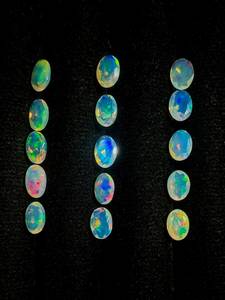 Opale éthiopienne naturelle de coupe feu, pierre précieuse en vrac, coupe ovale, multicolore |   Pierre de naissance d'octobre, cirée/entoilée, certifiée par un tiers - Product Image 4