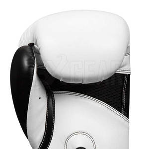 Gants de boxe en cuir de vente directe d'usine avec doublure intérieure douce et coutures durables pour le confort et la stabilité - Product Image 5