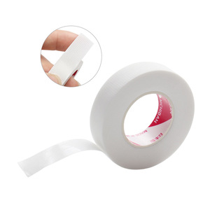 Cinta Adhesiva Transpirable Blanca de Papel No Tejido para Extensión de Pestañas, Cinta de Aislamiento para Salón de Belleza - Product Image 1