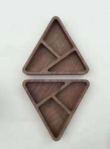 Plateau en bois en forme de triangle décoratif de Noël pour la cuisine de maison de décor dans un design moderne et antique - Product Image 2