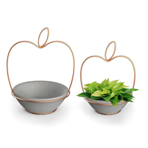 Pot de sol géométrique en fer galvanisé avec chaîne pour plantes - Product Image 4