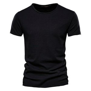 T-shirt en coton BlackSummer pour homme | T-shirt Slim Fit de couleur unie 180G pour homme - Product Image 1