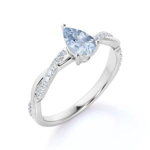 Bague de fiançailles en argent sterling 925 avec aquamarine de laboratoire de 1,50 carat sertie à griffes, alliance classique torsadée avec diamant taille poire - Product Image 3