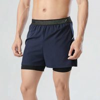 Shorts de sport double couche pour hommes, style urbain, taille mi-haute, séchage rapide, respirant, couleur unie, avec cordon de serrage