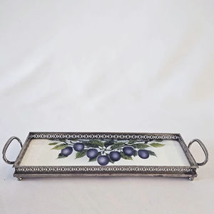 Plateau imprimé numériquement motif Myrtille Premium, idéal pour servir des collations, des apéritifs, des desserts, des boissons et pour l'accueil des invités, provenant d'Inde. - Product Image 1