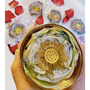 สัมผัสความหอมที่สงบเงียบและรสชาติดอกไม้ที่ละเอียดอ่อนของชาดอกบัวแบบแห้งระดับพรีเมียมสร้างจากดอกบัวที่ผ่านการคัดสรร - Product Image 3