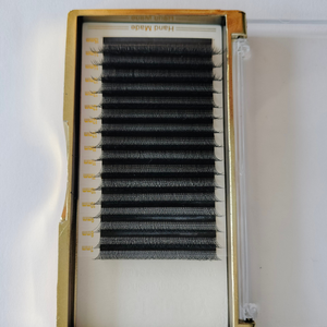 Vietnam vente en gros 16 lignes extensions de cils individuels W ventilateurs préfabriqués avec logo personnalisé bon prix pour une utilisation de beauté - Product Image 1