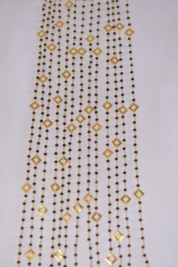 Perles noires plaquées or de qualité supérieure et chaîne de chapelet à breloques suiveur. Chaîne de chapelet enveloppée de fil de laiton pour la fabrication de bijoux - Product Image 5