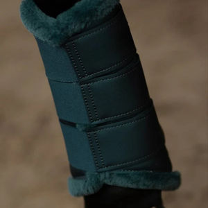 Bottes de protection durables et amortissantes pour chevaux, pour la protection des tendons et des articulations, bottes d'équitation personnalisées fabriquées au Pakistan - Product Image 6