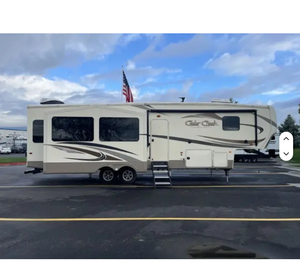 Offre spéciale : Ford F-Or-E-S-T-R-I-V-E-R C-E-D-A-R C-R-E-E-K S-I-L-V-E-R-B-A-C-K 33IK d'occasion, modèle 2017 - Product Image 5