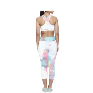 Highly Customized Women's Yoga Set with Built-in <b>Resistance</b> <b>Bands</b> Narrow Fit Upper <b>Training</b> Gear with Pockets Decoration - Product Image 3
