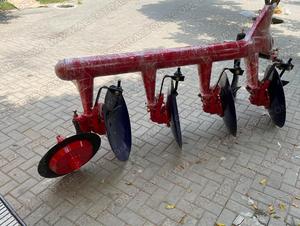 Arado de 3 Discos de Alta Resistencia y Grada Rotativa con Motor de Gasolina - Cultivador Agrícola de Alta Productividad - Product Image 2