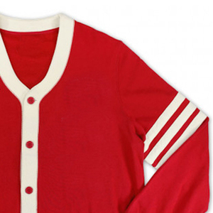 Cárdigan Casual de Manga Larga con Cuello en V, Color Blanco y Rojo, con Logotipo, Diseño de Parches, Botones, 100% Algodón, para Hermandades Universitarias y Fraternidades - Product Image 3