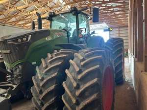 Fendt 1050 Vario 2020รุ่นที่เป็นเจ้าของมาก่อน-การควบคุมความแม่นยำขั้นสูงกำลังการดึงที่แข็งแกร่งและการดำเนินงานที่มีประสิทธิภาพ - Product Image 5
