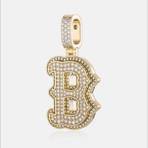 Pendentif personnalisé exclusif pour homme en alliage plaqué or avec diamants CZ style hip-hop pour cadeau - Product Image 2