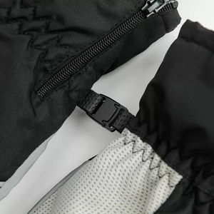 Meilleur prix Gants d'hiver tendance faciles à porter Séchage rapide Durable Antidérapant Matériel en polyester Tailles personnalisées - Product Image 5