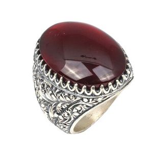 Bague signet élégante pour homme en argent sterling 925 avec pierre ovale rouge naturelle pressée et sertie en clos, idéale comme cadeau - Product Image 1