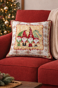 Coussin confortable Gnomesona festif en coton et polyester avec rembourrage en fibre 100% polyester, housse amovible lavable - Product Image 4