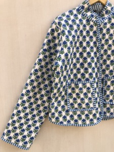 Veste bohème artisanale à fleurs, en coton, style floral, pour l'automne et l'hiver, réversible, cadeau pour elle. - Product Image 3