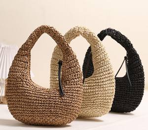 Bolso de Mano Tejido a Crochet con Paja Sólida Hecho a Mano - Product Image 2