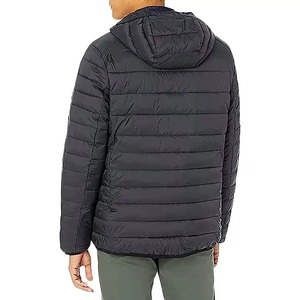 Chaqueta acolchada brillante del fabricante de Pakistán para hombre, prendas de vestir largas de moda superior, suministro al por mayor en línea de tela de chaqueta de burbujas - Product Image 2