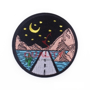 แผ่นป้ายปักลายหลากสีแฟชั่นล่าสุดผลิตโดยมืออาชีพ - Product Image 1