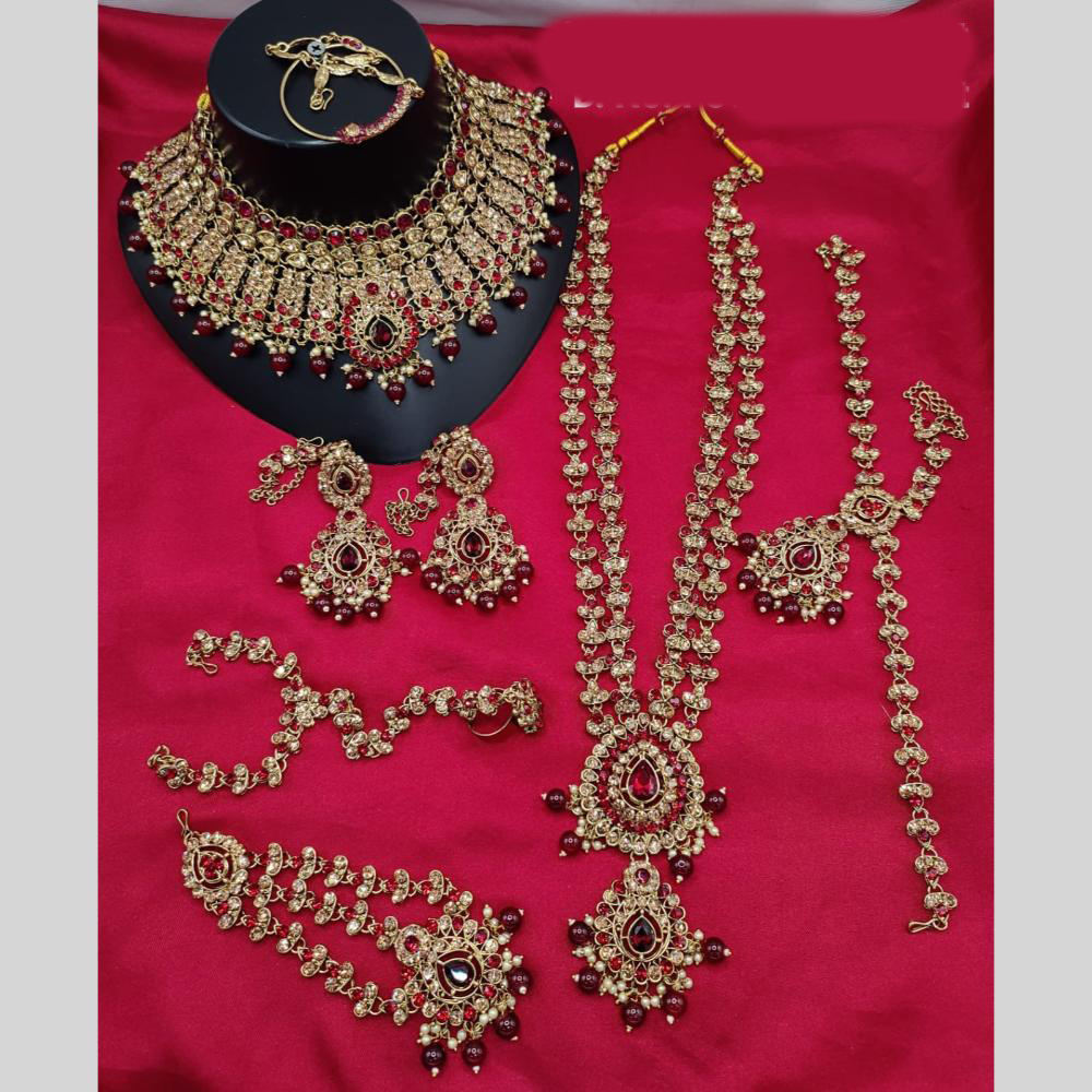 สีน้ำตาลแดง