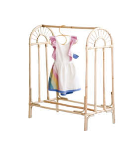 Porte-vêtements pour bébé en rotin naturel avec design en arc, organisateur de crèche fait à la main, présentoir de robes pour tout-petits, chambre d'enfant en provenance du Vietnam - Product Image 3