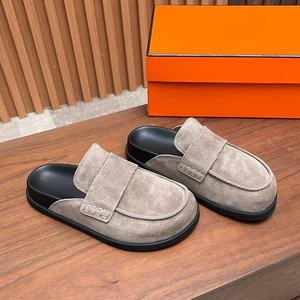 Pantuflas de Diseño de Lujo para Otoño/Invierno, Personalizadas, de Gamuza y Cuero, con Suela Gruesa y Elegante, para Mujer, Punta Cerrada - Product Image 1