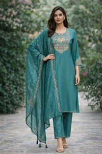 Ensemble Kurti et pantalon en coton et soie, style culturel gujarati, magnifique design de col, longueur genou, avec dupatta, pour femmes ou filles, spécial. - Product Image 5