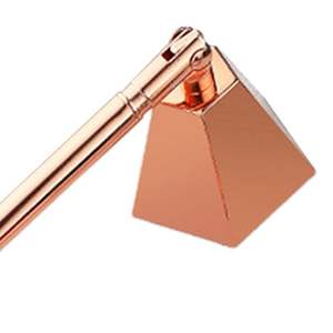 Éteignoir à bougies en fer vintage à l'aspect traditionnel, parfait pour les collectionneurs d'antiquités et les intérieurs de maison de style classique - Product Image 6