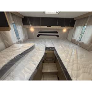 Autocaravana Chausson 627 de Aluminio, Perfil Bajo, con Transmisión Automática, Blanca, 165 CV, para 4-6 Pasajeros - Product Image 2