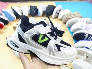 2024 nouvelle mode chaussures de sport pour enfants de haute qualité pour hommes et femmes chaussures décontractées pour enfants chaussures en stock direct d'usine - Product Image 6