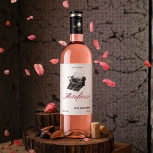 Metaforico - Vino Rosato Semidolce 100% Tempranillo 11% ABV Vino Rosato Spagnolo 750ml - Product Image 2