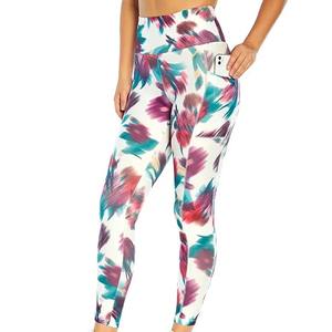 Leggings de yoga taille haute pour femmes en vrac pantalon de fitness doux respirant d'approvisionnement d'usine personnalisé pour l'entraînement en cours d'exécution ou quotidien - Product Image 2