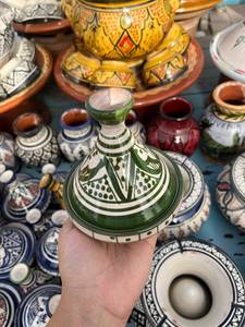 Tajín Marroquí Hecho a Mano, Pintado a Mano en Azul y Blanco, con Tapa de Cerámica Esmaltada en Forma de Cono, Estilo Tradicional de Fez, Ecológico, Antiadherente - Product Image 2