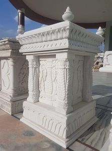 Articles d'artisanat en marbre blanc avec sculptures complexes Collection d'arts décoratifs de qualité supérieure - Product Image 3