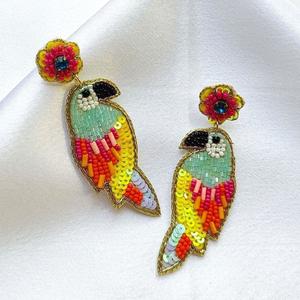 Pendientes de cuentas de diseñador de pájaro peculiar para mujer, Día conmemorativo patriótico, Material de tela de Color naranja, blanco y azul - Product Image 6