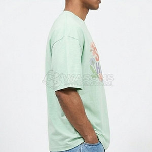 T-shirt tricoté imprimé respirant surdimensionné unique pour homme, avec logo frontal, séchage rapide, coupe décontractée créative, doux et élégant, pour un style décontracté - Product Image 2