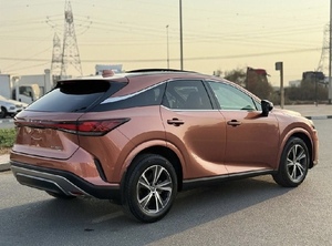 LEXUS RX350 2.4L 4 cilindri SUV ibrido 187 CV 4WD Euro6 cambio automatico guida a sinistra usato 2023 - Product Image 4