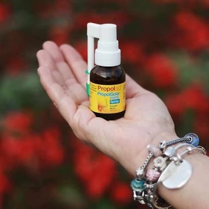 Líquido Oral Herbal Italiano de Alta Calidad con Propóleo, Botella de 20 ml, para una Respiración Clara y Bienestar Natural - Product Image 3