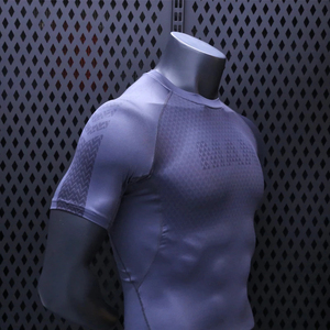 T-shirt de compression athlétique pour homme Saleh Enterprises, manches courtes, polyester et élasthanne de qualité supérieure, séchage rapide, coupe ajustée, fitness - Product Image 5
